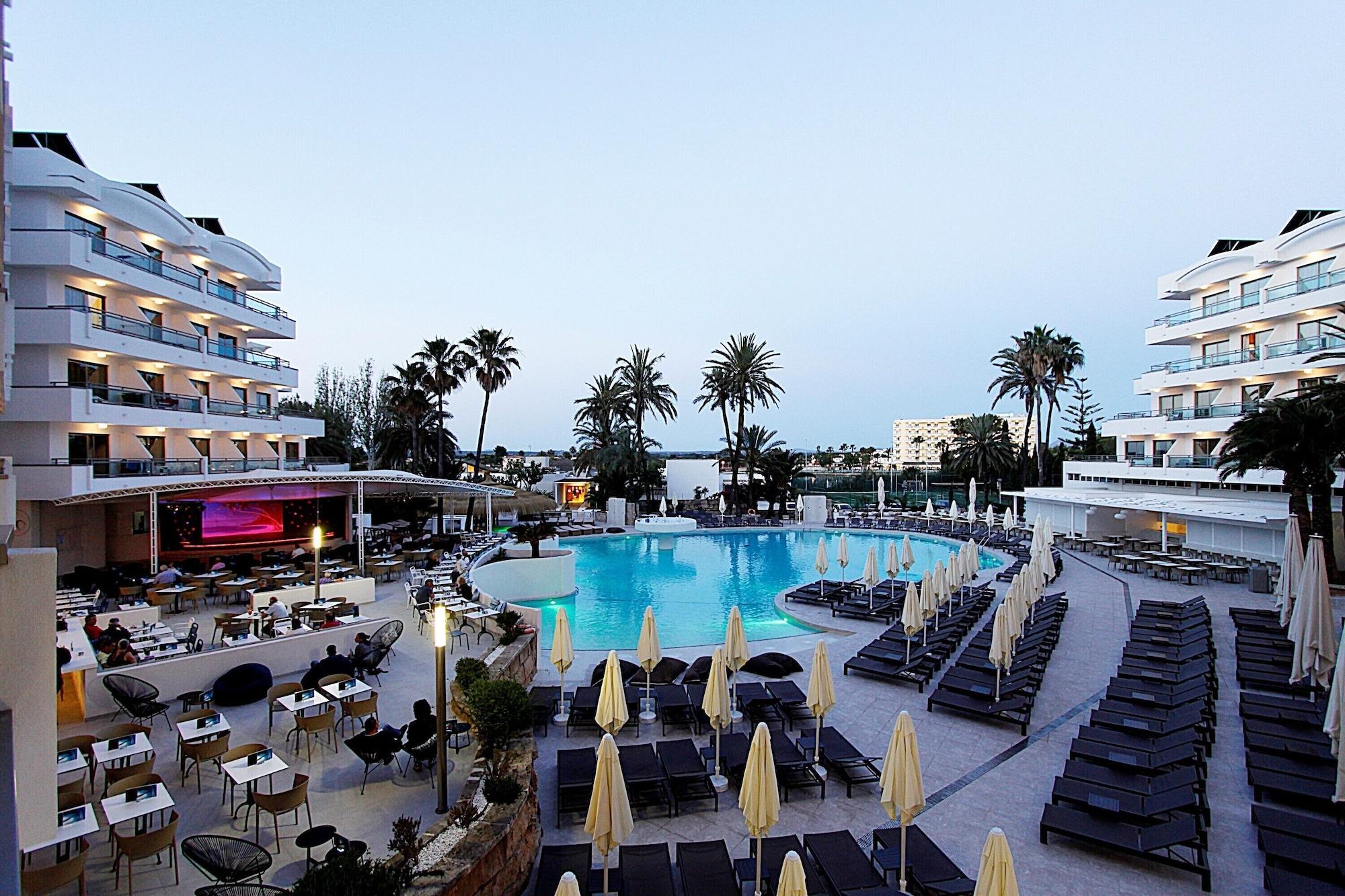 Bg Rei Del Mediterrani (Adults Only) Плая де Муро Екстериор снимка