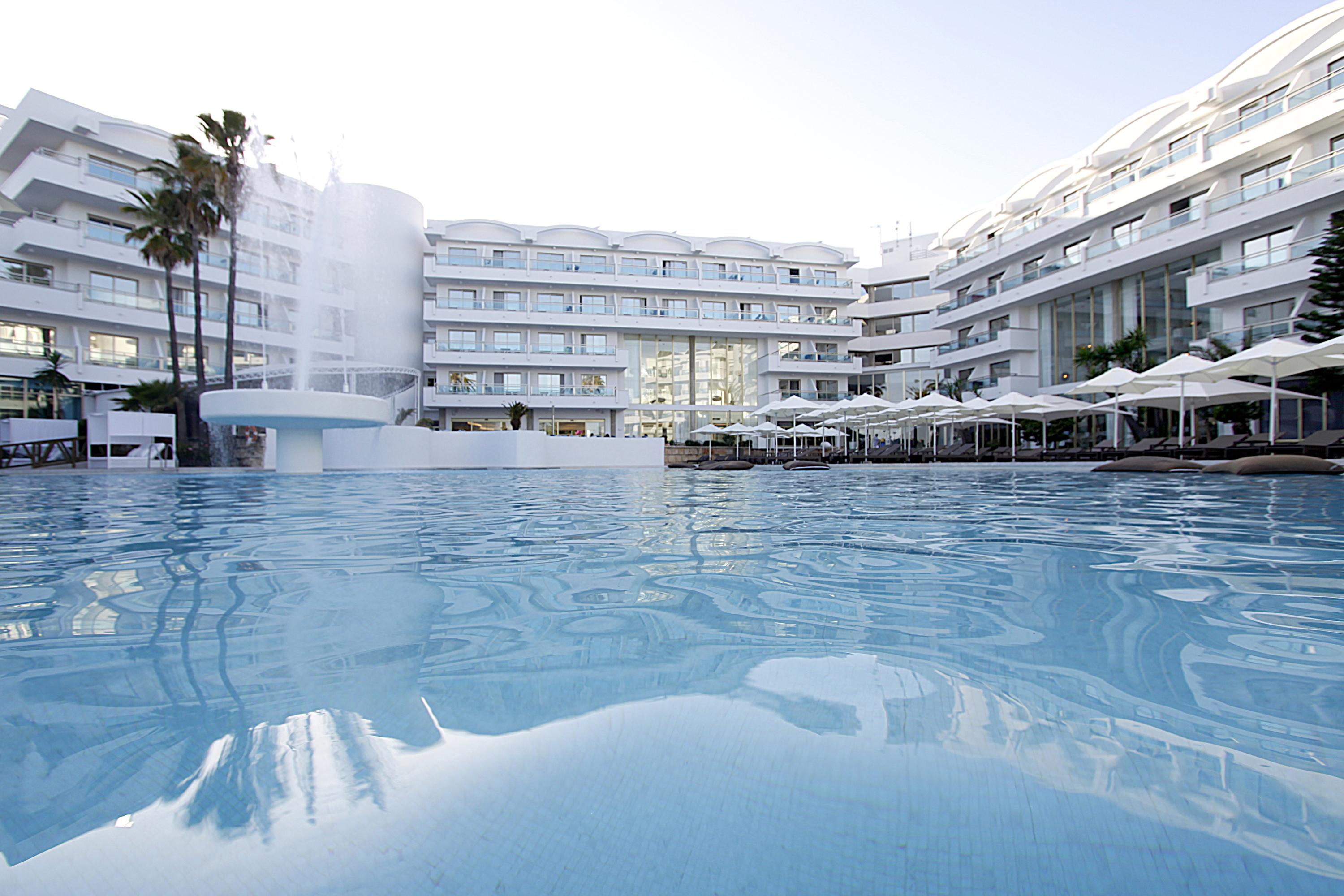 Bg Rei Del Mediterrani (Adults Only) Плая де Муро Екстериор снимка