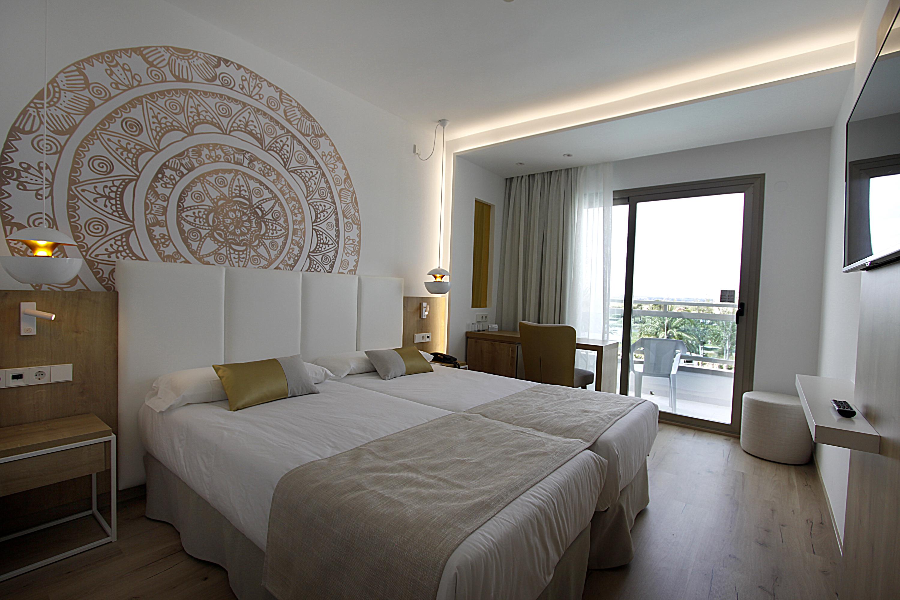 Bg Rei Del Mediterrani (Adults Only) Плая де Муро Екстериор снимка