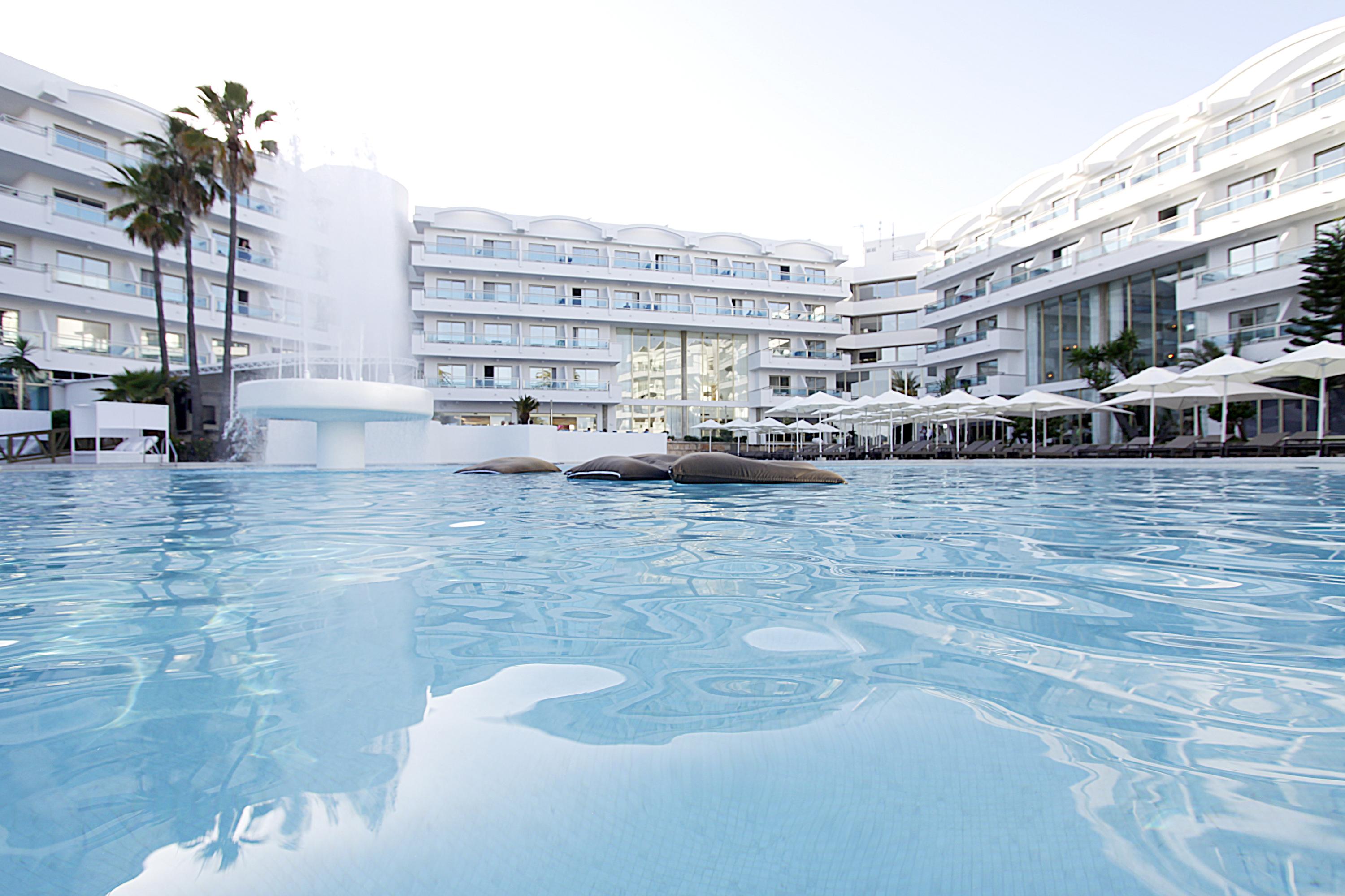 Bg Rei Del Mediterrani (Adults Only) Плая де Муро Екстериор снимка
