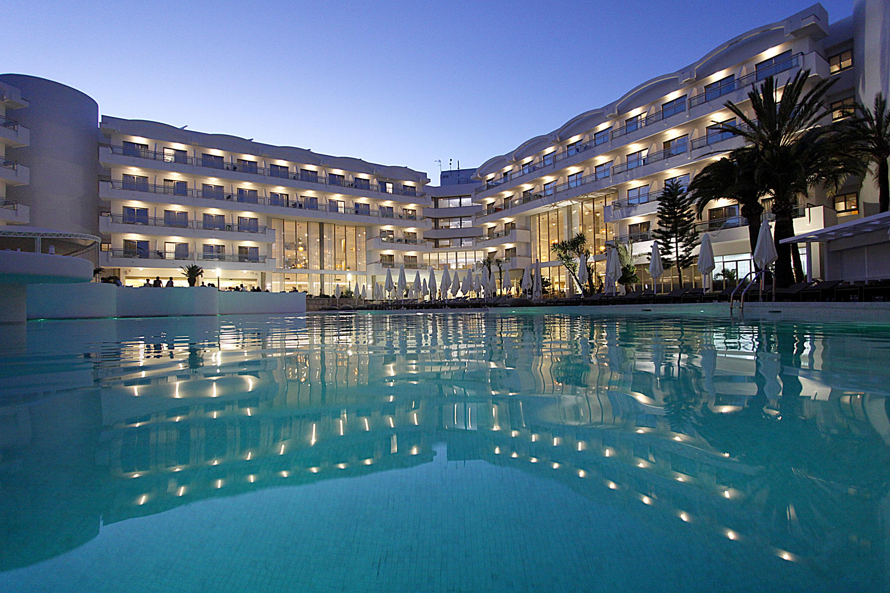 Bg Rei Del Mediterrani (Adults Only) Плая де Муро Екстериор снимка